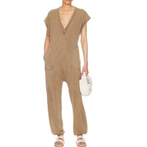 FP Movement Hot Shot Onesie Jumpsuit Cutout Back Tan L – Item 180